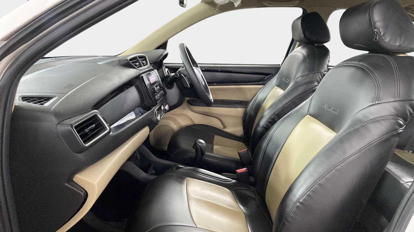 2020 Honda Amaze 1.2L I-VTEC V CVT, Petrol, Automatic, 42,272 km, Right Side Front Door Cabin