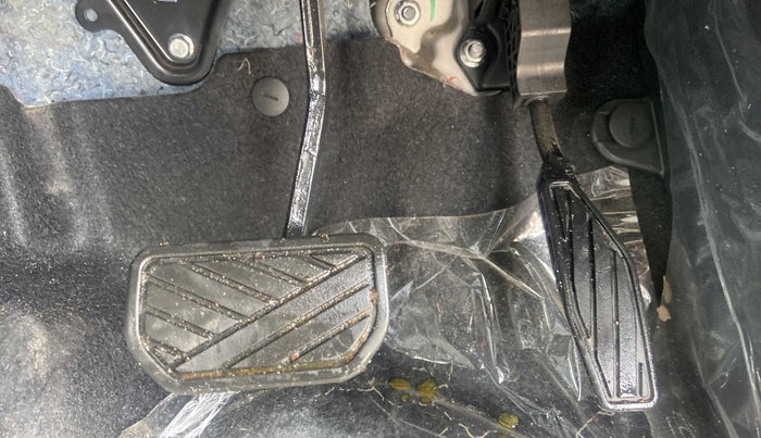 2023 Maruti JIMNY ALPHA ALL GRIP PRO AT, Petrol, Automatic, 2,013 km, Pedals