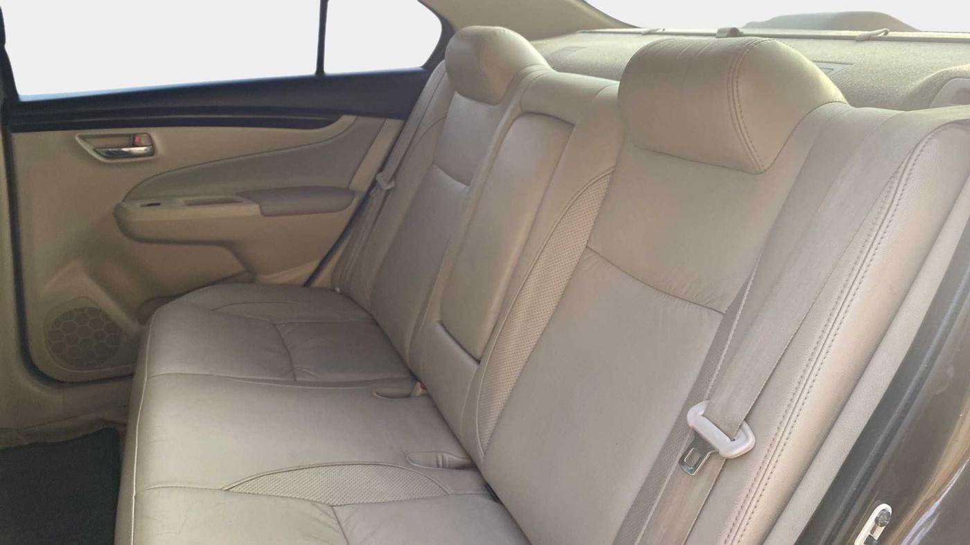 2016 Maruti Ciaz ZDI+ SHVS, Diesel, Manual, 94,725 km, Right Side Rear Door Cabin