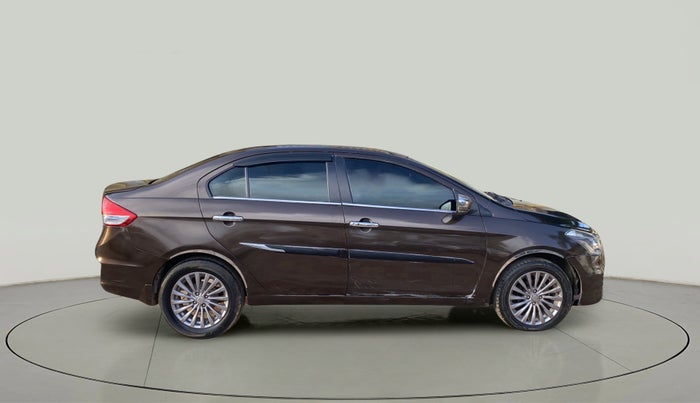 2016 Maruti Ciaz ZDI+ SHVS, Diesel, Manual, 94,725 km, Right Side View