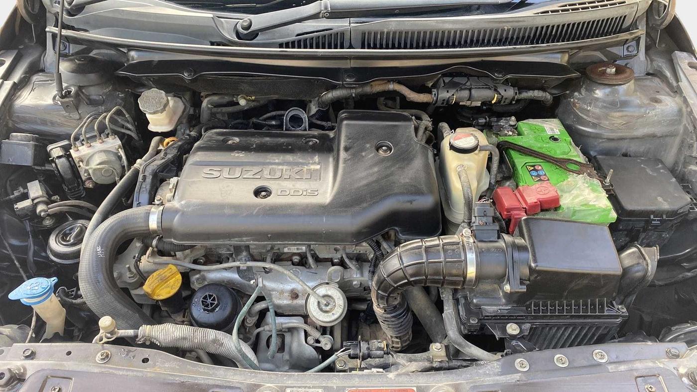2016 Maruti Ciaz ZDI+ SHVS, Diesel, Manual, 94,725 km, Open Bonet