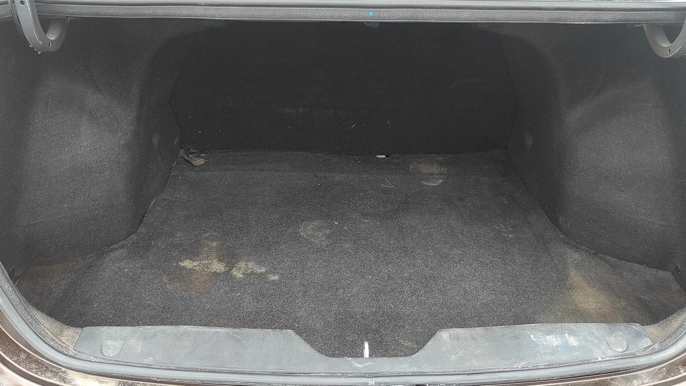 2016 Maruti Ciaz ZDI+ SHVS, Diesel, Manual, 94,725 km, Boot Inside