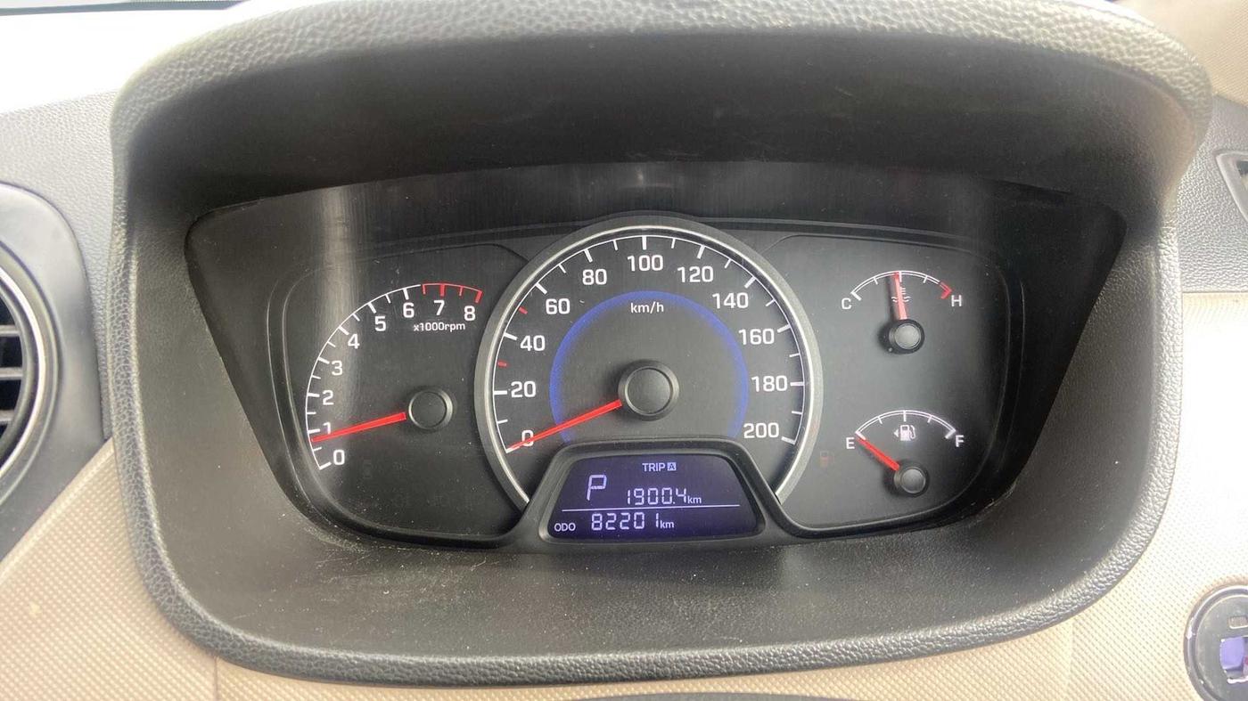 2015 Hyundai Grand i10 ASTA AT 1.2 KAPPA VTVT, Petrol, Automatic, 82,195 km, Odometer Image