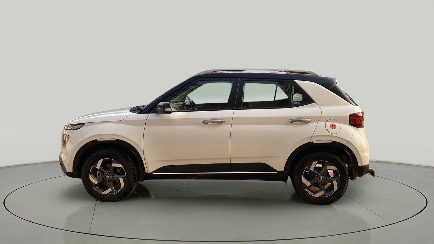 2020 Hyundai VENUE SX 1.4 CRDi DUAL TONE, Diesel, Manual, 11,884 km, Left Side