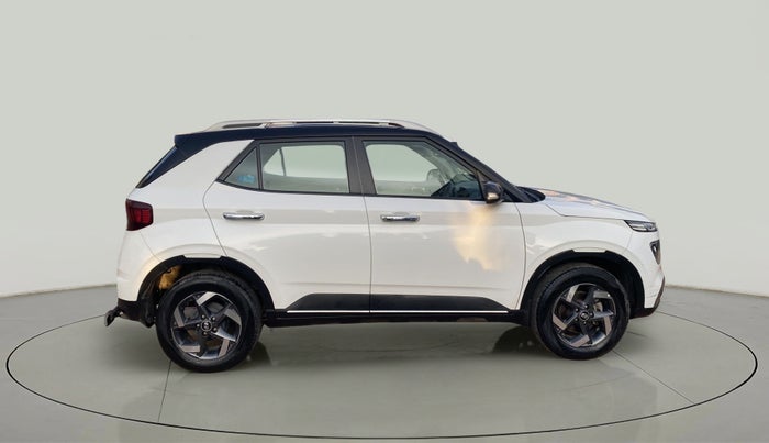 2020 Hyundai VENUE SX 1.4 CRDi DUAL TONE, Diesel, Manual, 11,884 km, Right Side View
