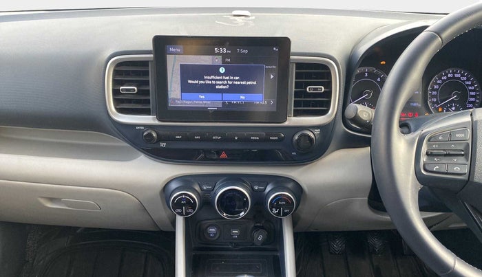 2020 Hyundai VENUE SX 1.4 CRDi DUAL TONE, Diesel, Manual, 11,884 km, Infotainment System