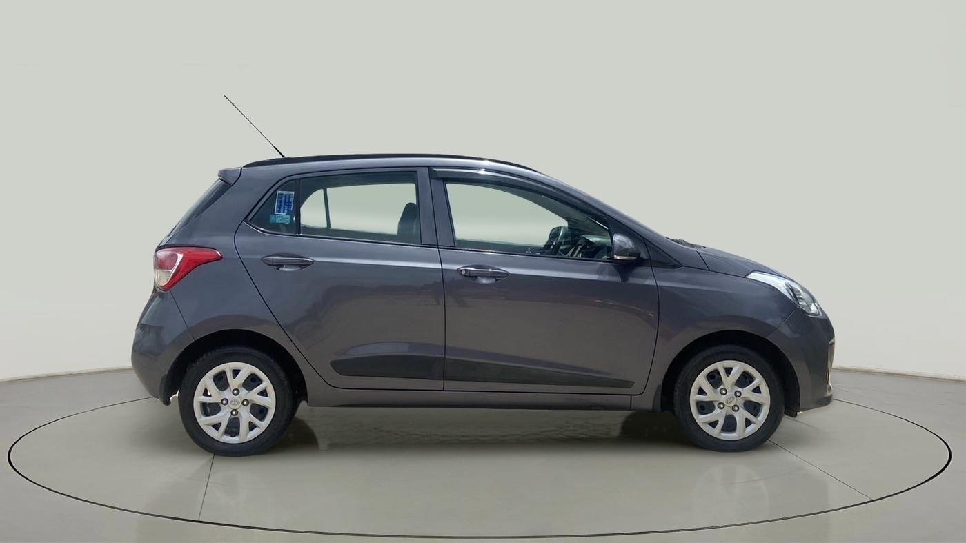 2018 Hyundai Grand i10 SPORTZ 1.2 KAPPA VTVT, Petrol, Manual, 25,971 km, Right Side View