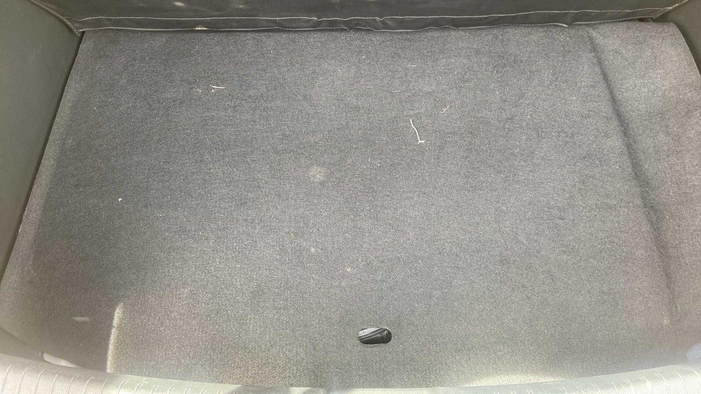 2018 Hyundai Grand i10 SPORTZ 1.2 KAPPA VTVT, Petrol, Manual, 25,971 km, Boot Inside