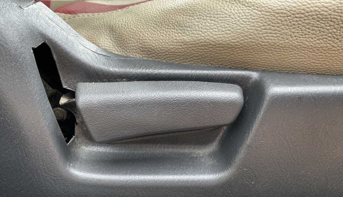 2017 Maruti Alto K10 VXI (O), Petrol, Manual, 54,044 km, Driver Side Adjustment Panel