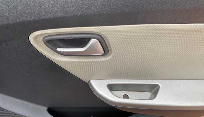 2017 Maruti Alto K10 VXI (O), Petrol, Manual, 54,044 km, Driver Side Door Panels Control