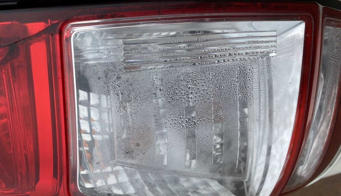 2010 Honda CRV 2.4L 2WD MT, Petrol, Manual, 60,143 km, Left tail light - Minor scratches