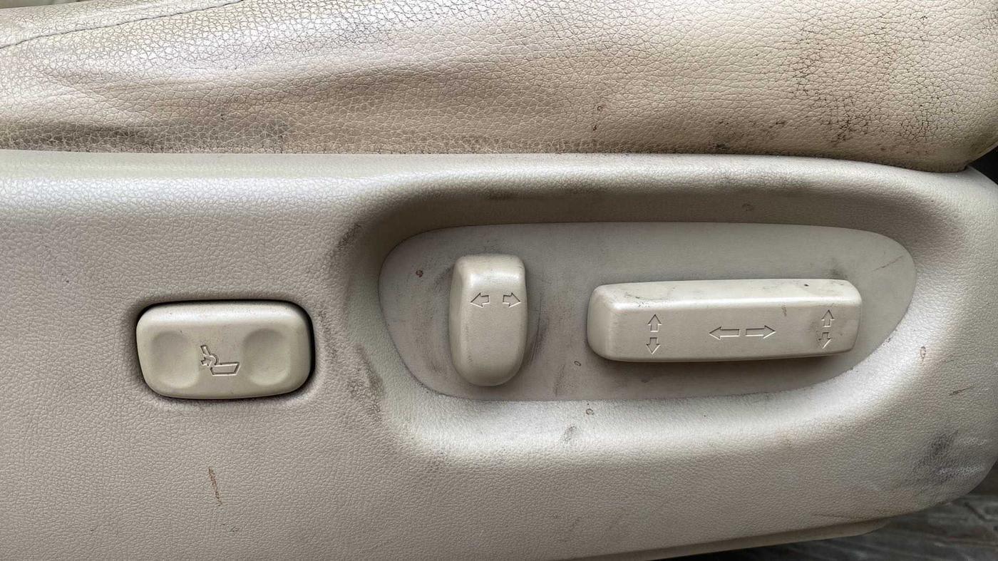 2010 Honda CRV 2.4L 2WD MT, Petrol, Manual, 60,143 km, Driver Side Adjustment Panel