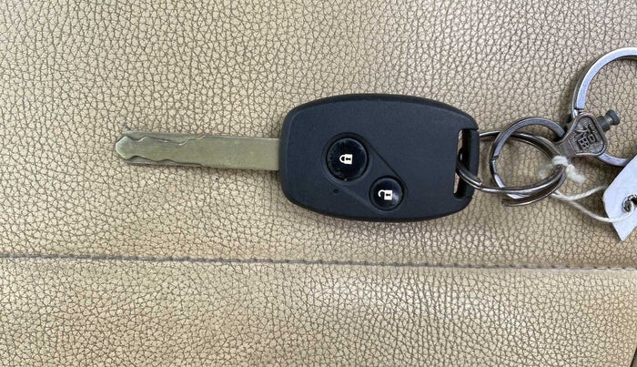 2010 Honda CRV 2.4L 2WD MT, Petrol, Manual, 60,143 km, Key Close Up
