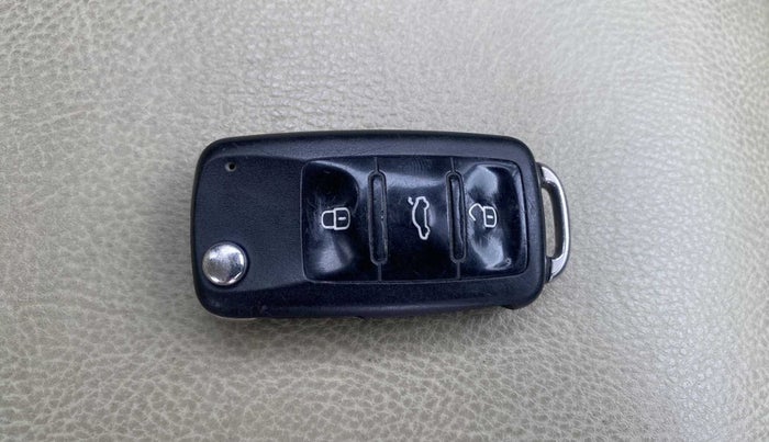 2014 Volkswagen Polo HIGHLINE1.5L, Diesel, Manual, 91,954 km, Key Close Up