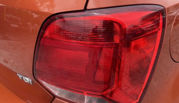 2014 Volkswagen Polo HIGHLINE1.5L, Diesel, Manual, 91,954 km, Right tail light - Minor damage