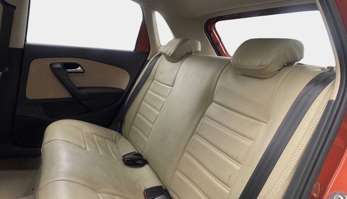 2014 Volkswagen Polo HIGHLINE1.5L, Diesel, Manual, 91,954 km, Right Side Rear Door Cabin