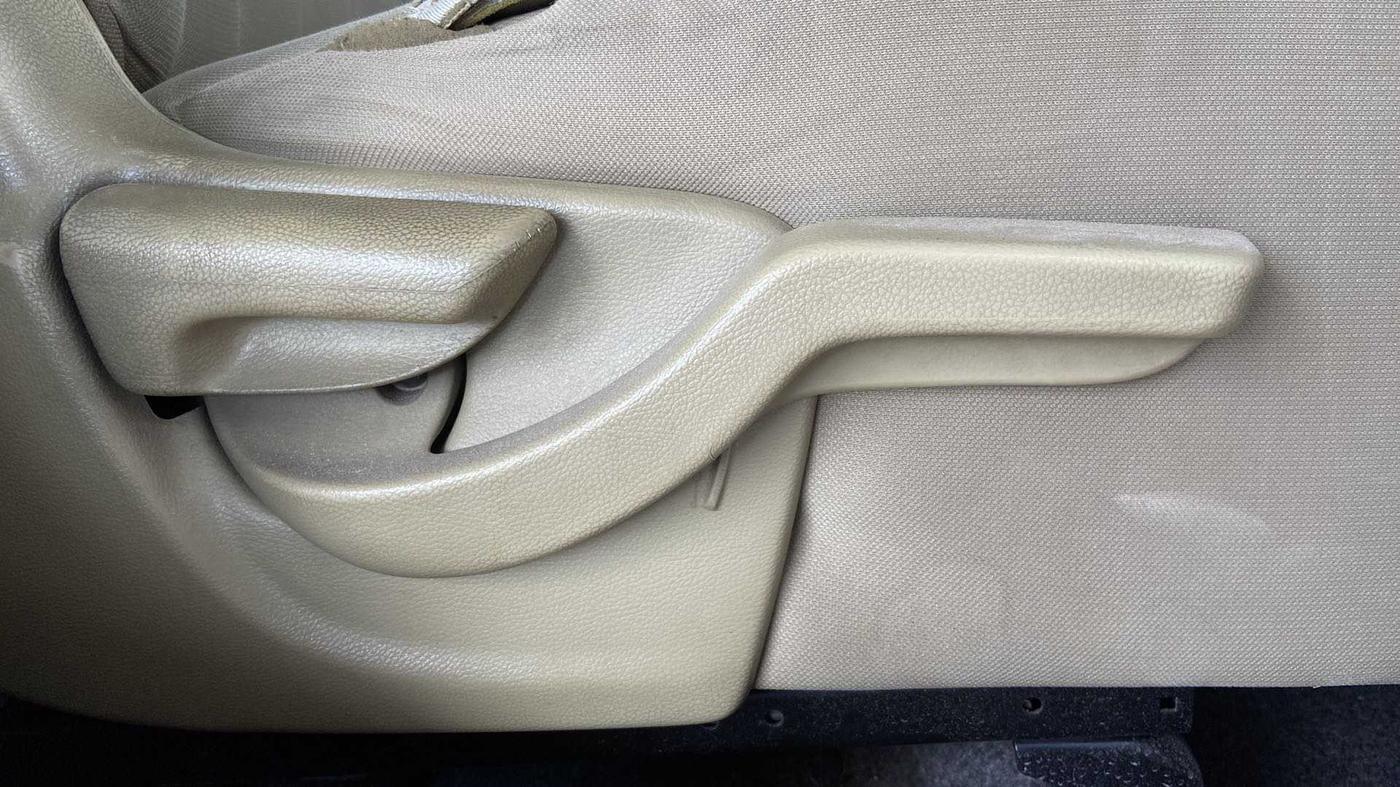 2014 Honda Brio S MT, Petrol, Manual, 77,067 km, Driver Side Adjustment Panel