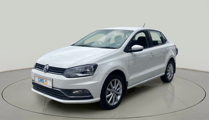 2017 Volkswagen Ameo HIGHLINE1.2L PLUS 16 ALLOY, Petrol, Manual, 1,01,291 km, Left Front Diagonal