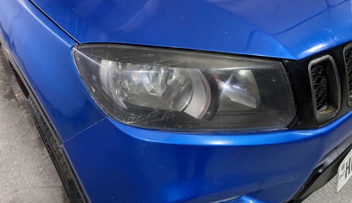 2018 Maruti Vitara Brezza VDI (O), Diesel, Manual, 89,908 km, Right headlight - Minor scratches