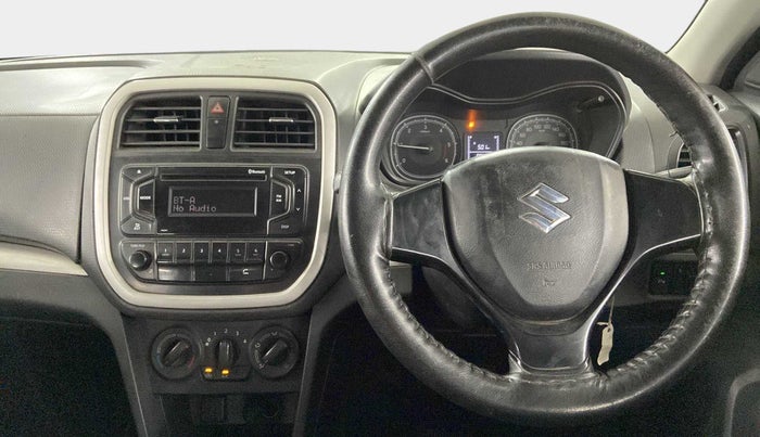 2018 Maruti Vitara Brezza VDI (O), Diesel, Manual, 89,908 km, Steering Wheel Close Up