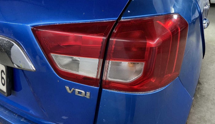 2018 Maruti Vitara Brezza VDI (O), Diesel, Manual, 89,908 km, Right tail light - Minor scratches