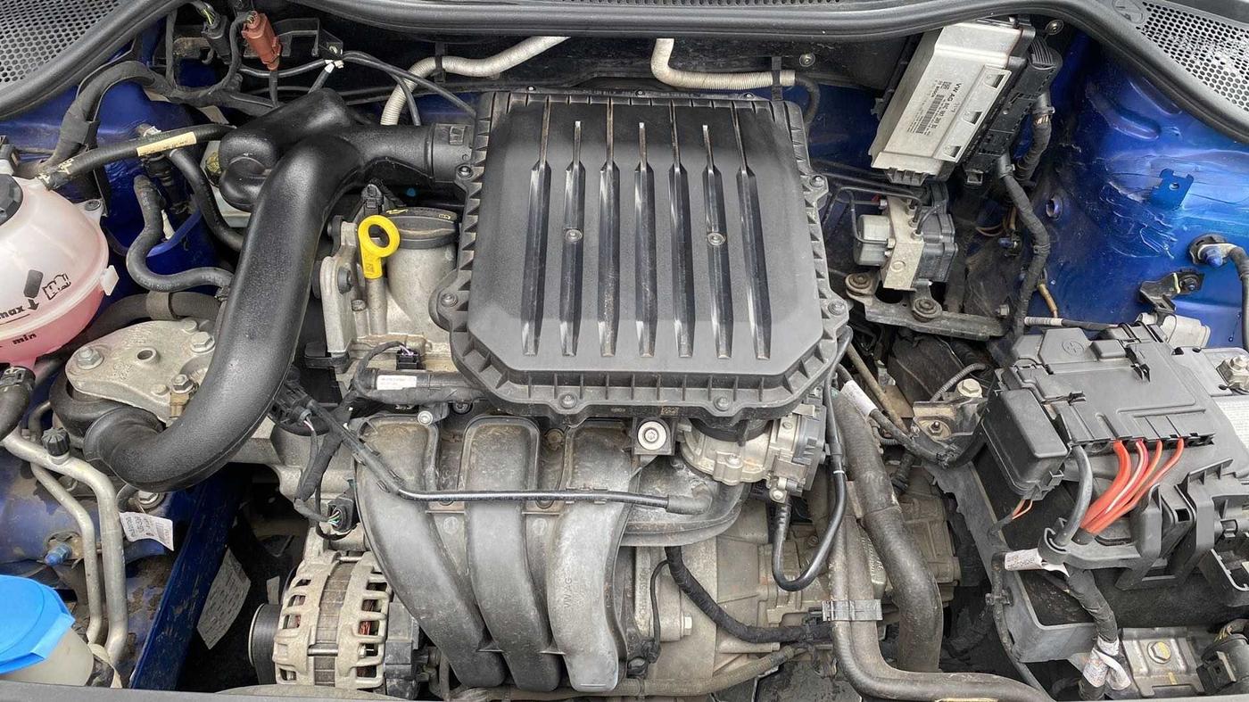2019 Volkswagen Polo HIGHLINE PLUS 1.0, Petrol, Manual, 33,173 km, Open Bonet