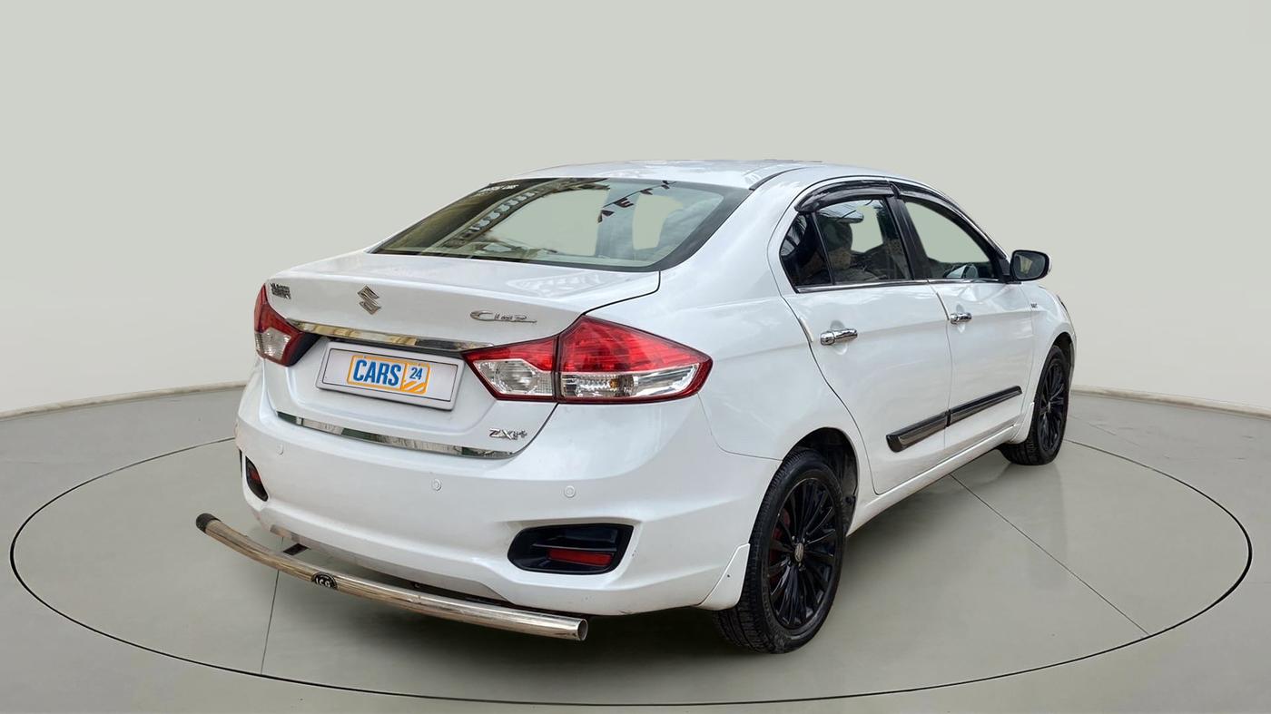 2016 Maruti Ciaz ZXI+, Petrol, Manual, 68,083 km, Right Back Diagonal