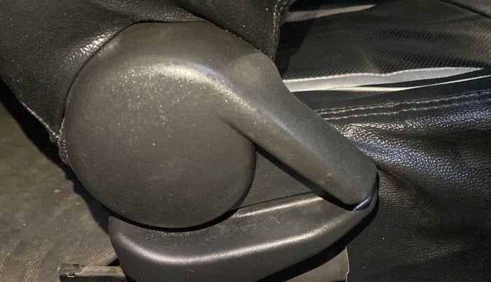 2016 Maruti Baleno DELTA PETROL 1.2, Petrol, Manual, 38,999 km, Driver Side Adjustment Panel