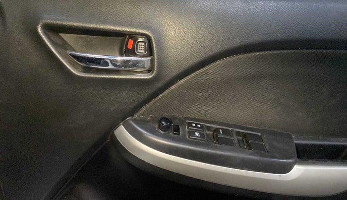 2016 Maruti Baleno DELTA PETROL 1.2, Petrol, Manual, 38,999 km, Driver Side Door Panels Control