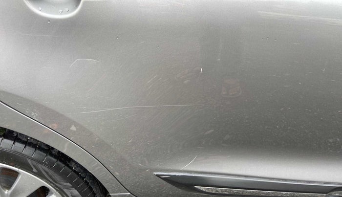 2016 Maruti Baleno ZETA PETROL 1.2, Petrol, Manual, 59,612 km, Right rear door - Slightly dented