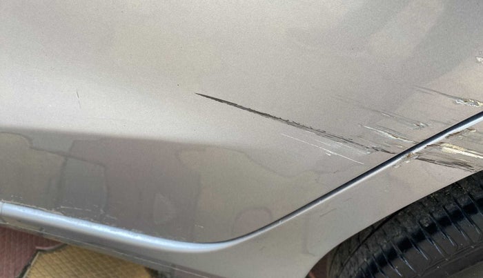 2018 Honda Amaze 1.2L I-VTEC VX, Petrol, Manual, 70,436 km, Rear left door - Slightly dented