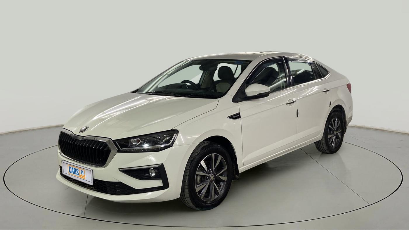 2022 Skoda SLAVIA STYLE 1.0L TSI AT, Petrol, Automatic, 24,419 km, Left Front Diagonal