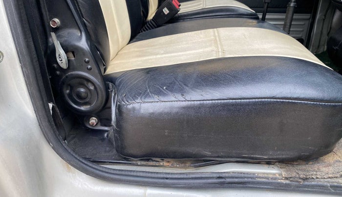 2019 Maruti OMNI E STD, Petrol, Manual, 10,811 km, Driver Side Adjustment Panel