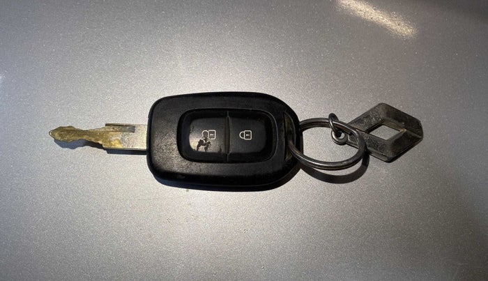 2018 Renault Kwid RXT 1.0, Petrol, Manual, 55,134 km, Key Close Up