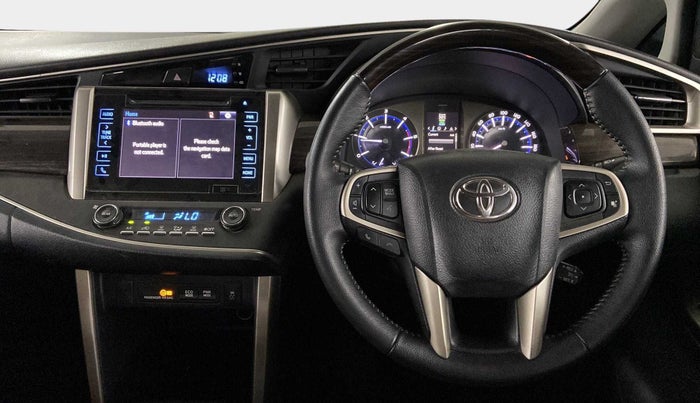2018 Toyota Innova Crysta 2.8 ZX AT 7 STR, Diesel, Automatic, 97,564 km, Steering Wheel Close Up