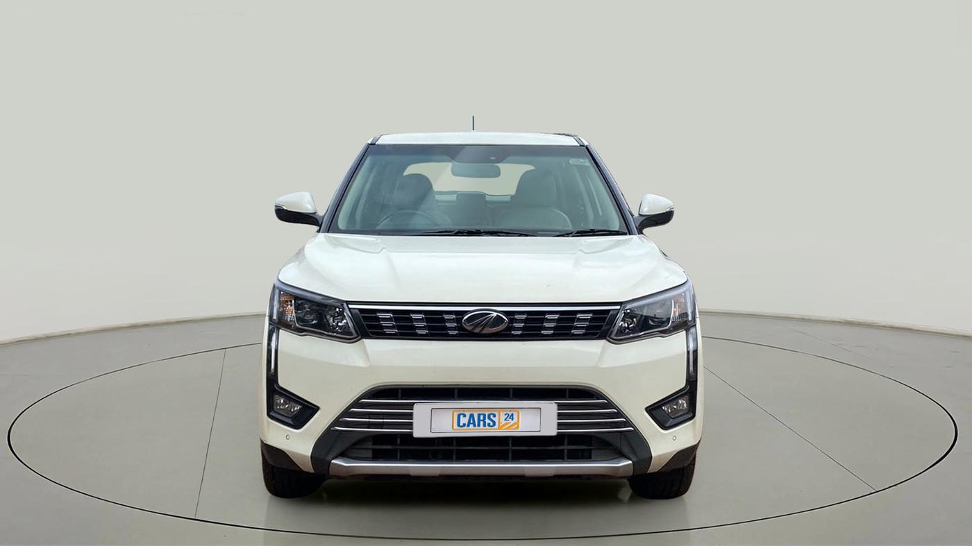 2021 Mahindra XUV300 W8 (O) 1.5 DIESEL AMT, Diesel, Automatic, 43,670 km, Front