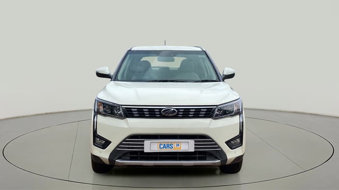 2021 Mahindra XUV300 W8 (O) 1.5 DIESEL AMT, Diesel, Automatic, 43,670 km, Front