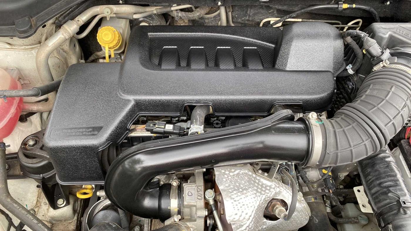 2021 Mahindra XUV300 W8 (O) 1.5 DIESEL AMT, Diesel, Automatic, 43,670 km, Open Bonet