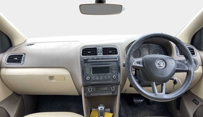 2016 Skoda Rapid STYLE 1.5 TDI AT, Diesel, Automatic, 69,169 km, Dashboard