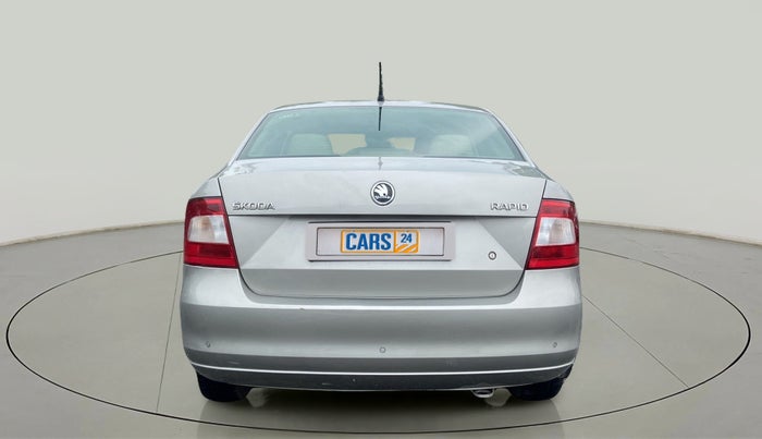 2016 Skoda Rapid STYLE 1.5 TDI AT, Diesel, Automatic, 69,169 km, Back/Rear