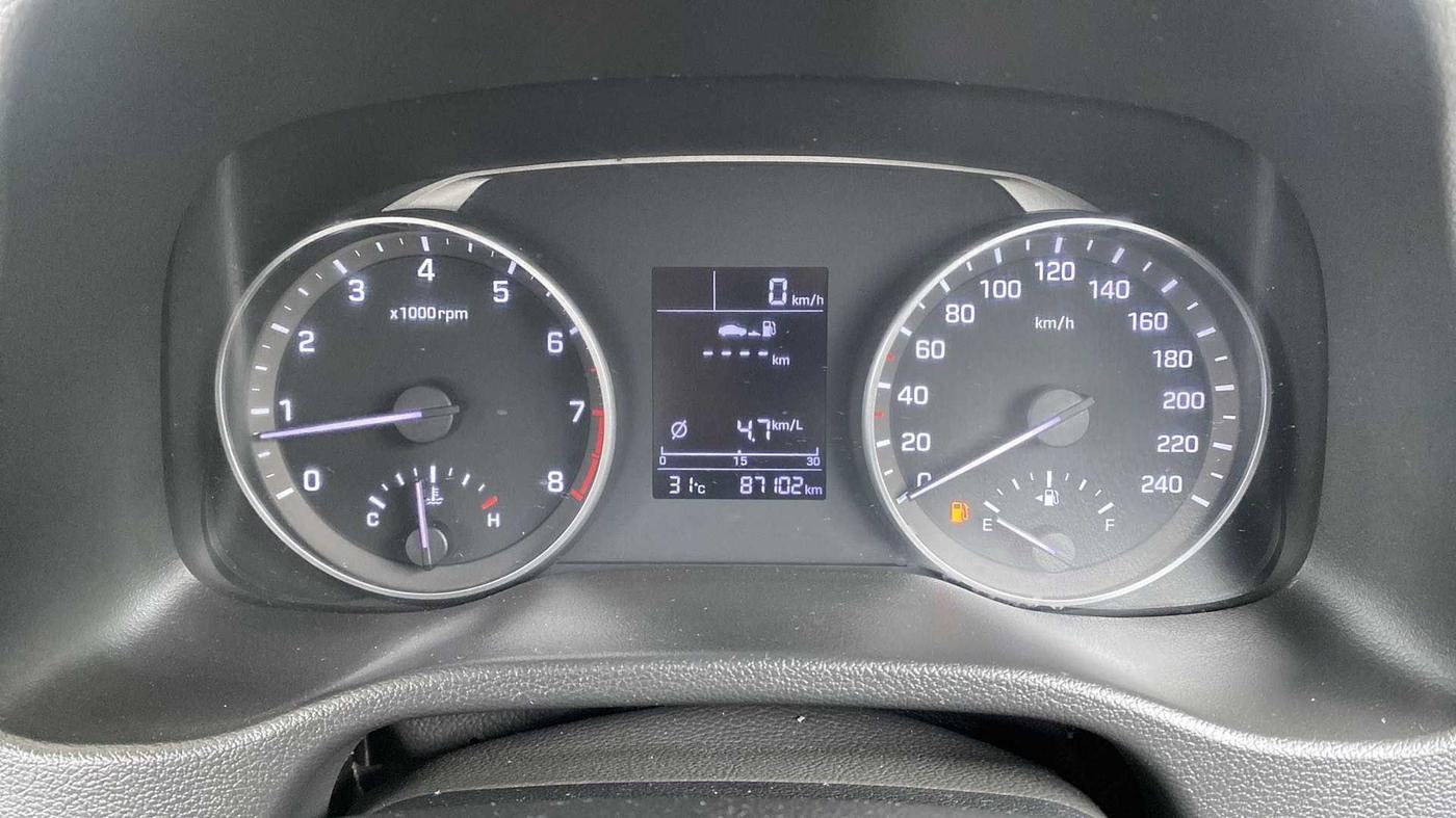 2017 Hyundai New Elantra 2.0 S PETROL, Petrol, Manual, 87,211 km, Odometer Image
