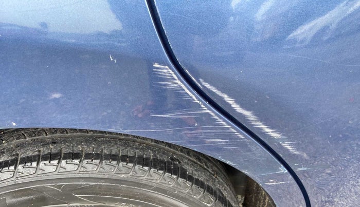 2016 Maruti Baleno DELTA PETROL 1.2, Petrol, Manual, 69,958 km, Right quarter panel - Minor scratches