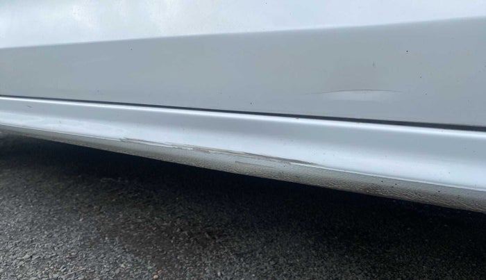 2015 Volkswagen Jetta COMFORTLINE TSI, Petrol, Manual, 38,794 km, Right running board - Slightly dented