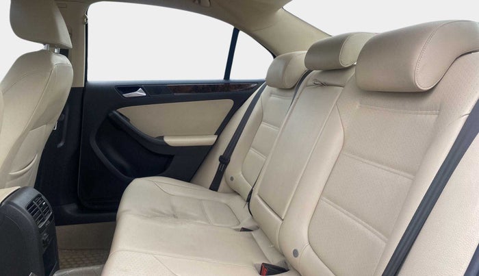 2015 Volkswagen Jetta COMFORTLINE TSI, Petrol, Manual, 38,794 km, Right Side Rear Door Cabin