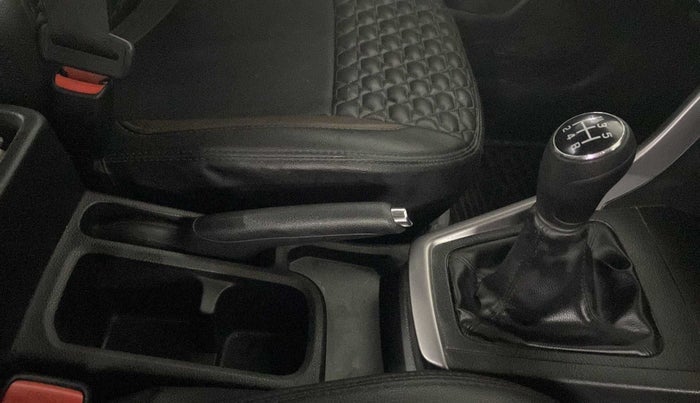 2022 Maruti BREZZA ZXI SMART HYBRID , Petrol, Manual, 17,103 km, Gear Lever