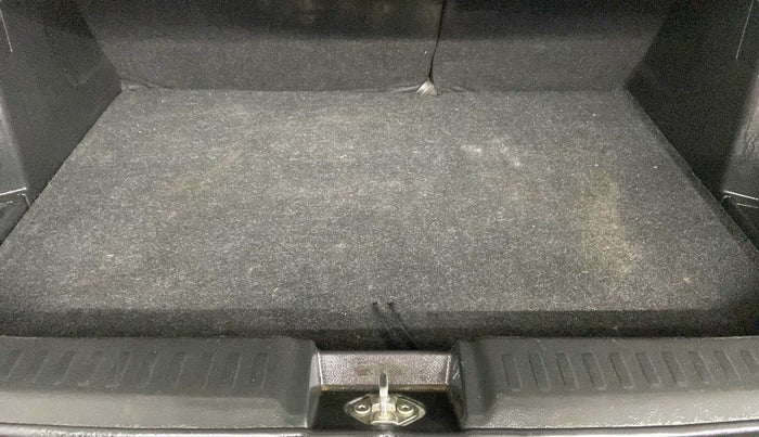 2022 Maruti BREZZA ZXI SMART HYBRID , Petrol, Manual, 17,103 km, Boot Inside