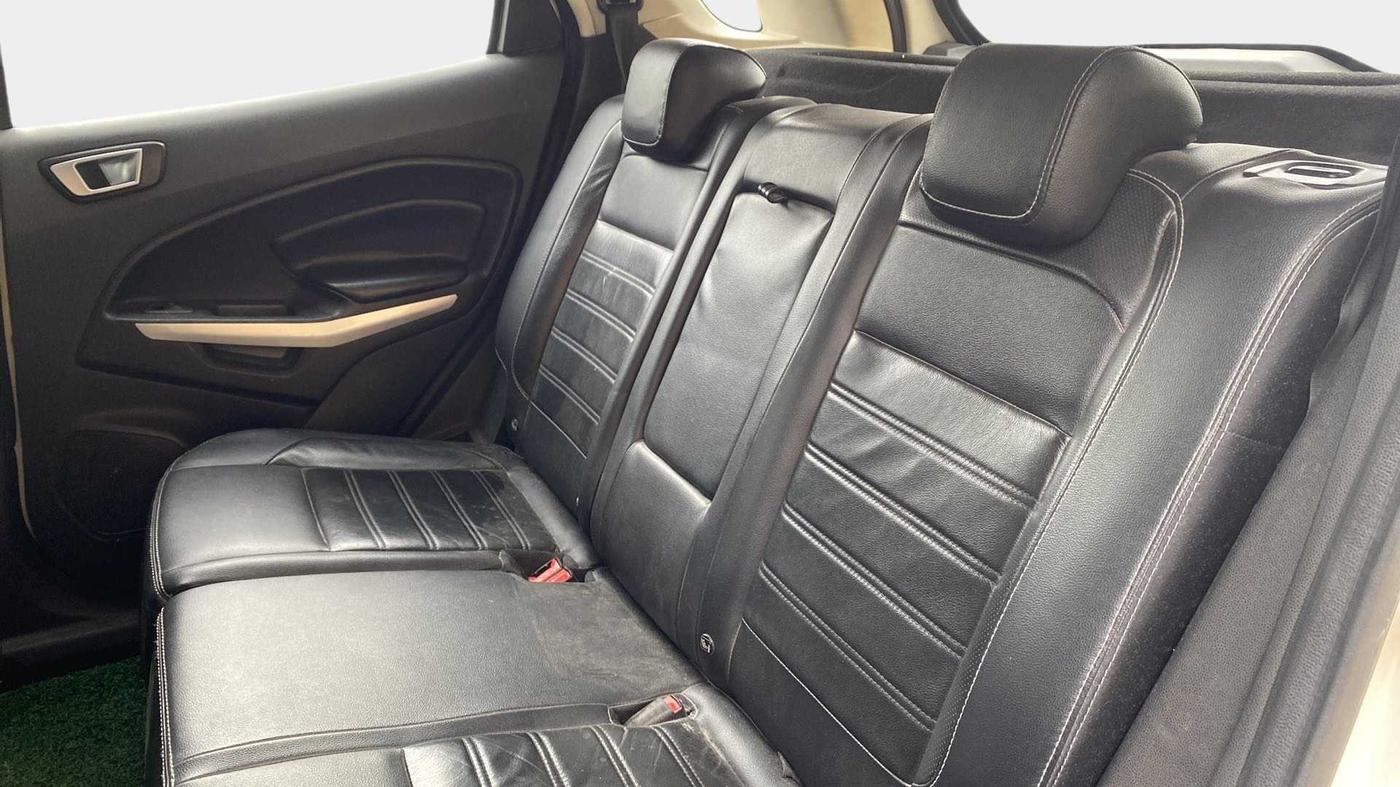 2018 Ford Ecosport TITANIUM + 1.5L DIESEL, Diesel, Manual, 1,20,186 km, Right Side Rear Door Cabin