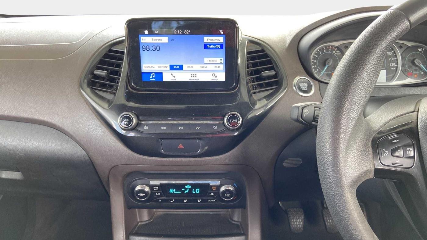 2019 Ford FREESTYLE TITANIUM PLUS 1.2 PETROL, Petrol, Manual, 53,330 km, Infotainment System
