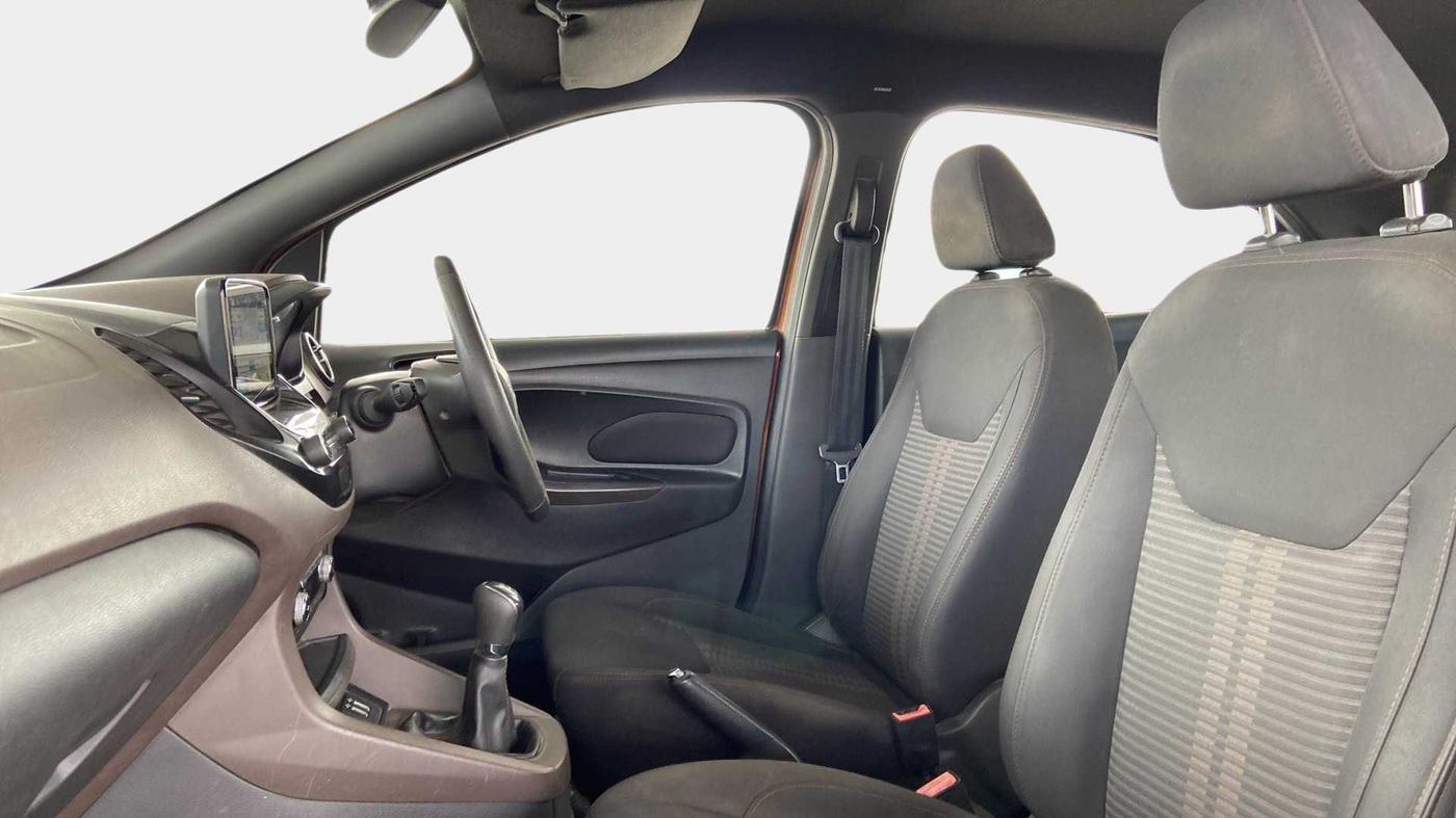 2019 Ford FREESTYLE TITANIUM PLUS 1.2 PETROL, Petrol, Manual, 53,330 km, Right Side Front Door Cabin