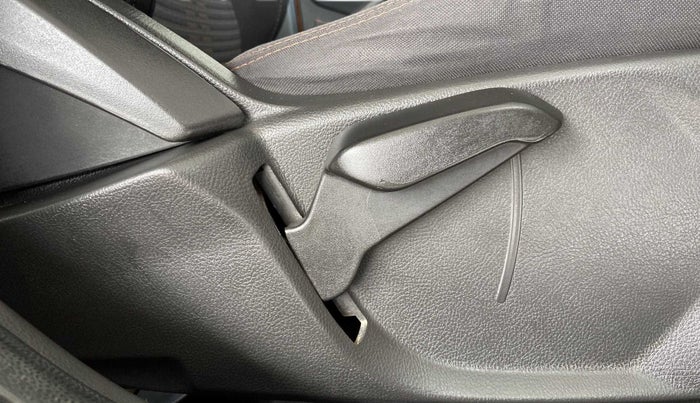 2019 Ford FREESTYLE TITANIUM PLUS 1.2 PETROL, Petrol, Manual, 53,330 km, Driver Side Adjustment Panel